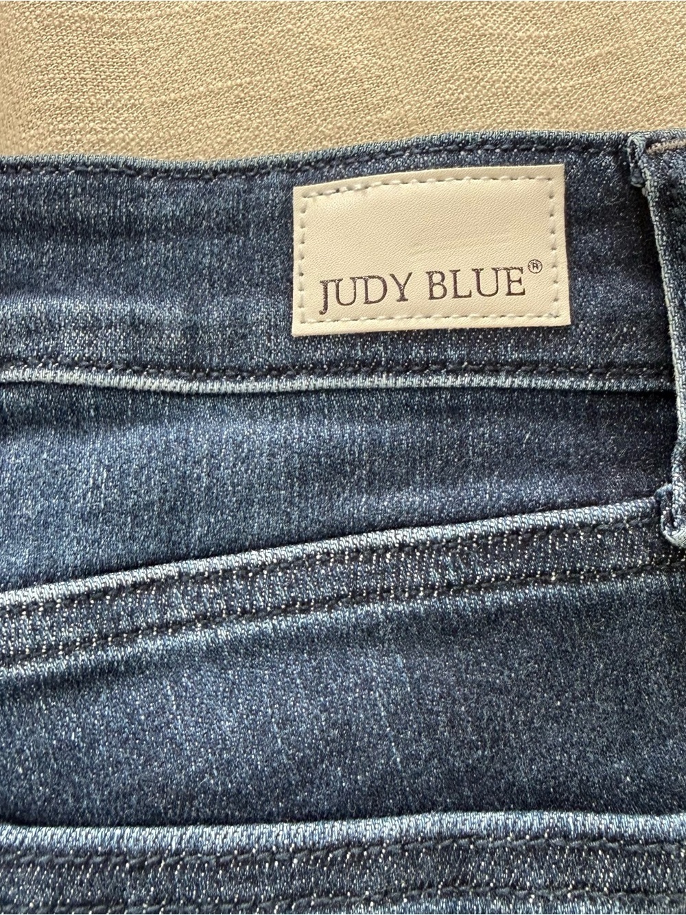 Judy Blue Women's Mid Rise Classic Crinkle Ankle Detail Skinny Jeans Size 7/28 - Picture 9 of 10